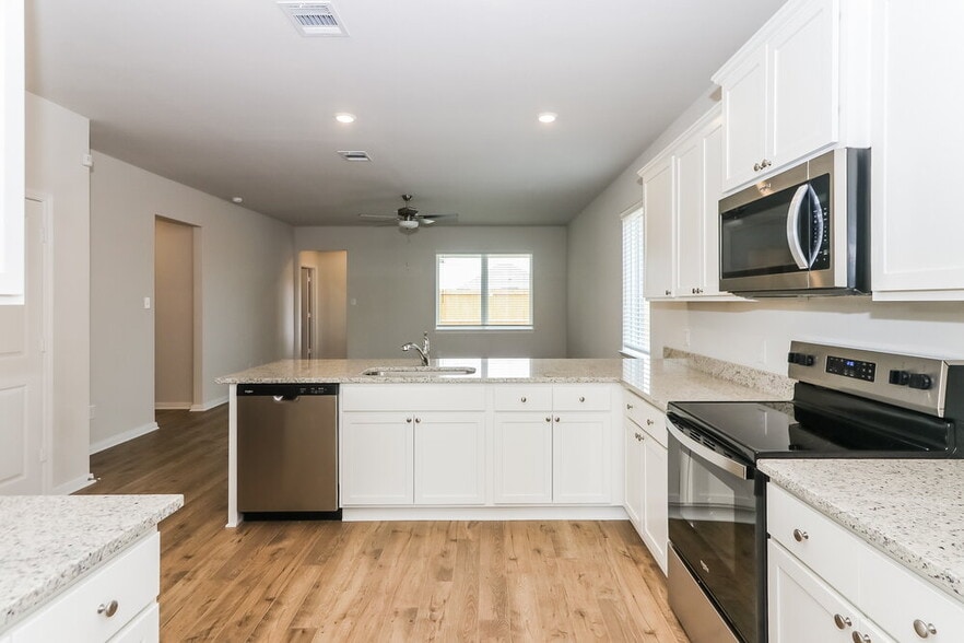 Building Photo - 7538 Tipton Meadow Way