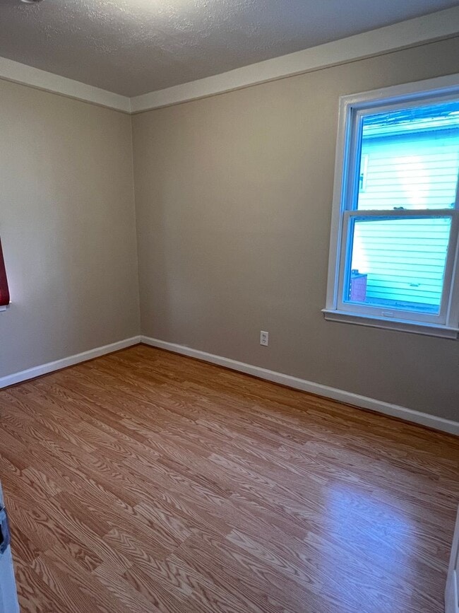 Building Photo - 8452 Paige Ave