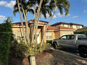 Building Photo - 8201 SW 163rd Pl