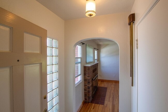 Building Photo - Spacious Custom Redding Home with Characte...
