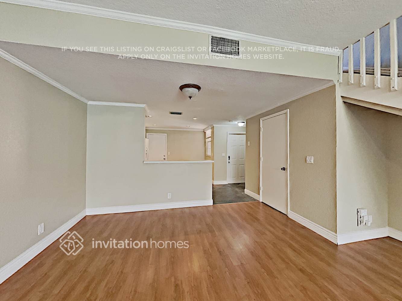 Building Photo - 1392 Coronado Rd