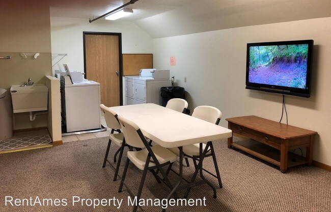 Building Photo - 103 Stanton Ave