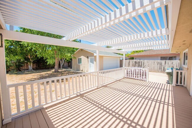 Building Photo - Welcome to Newport Beach