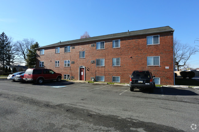 Building Photo - Donna Jonnell Court