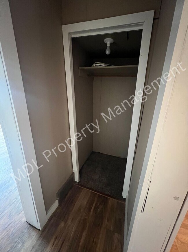 Building Photo - 401 Litchfield St