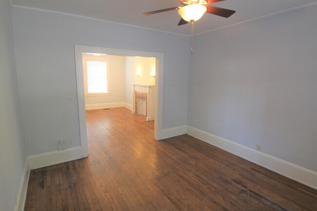 Building Photo - 1025 Goodwin St