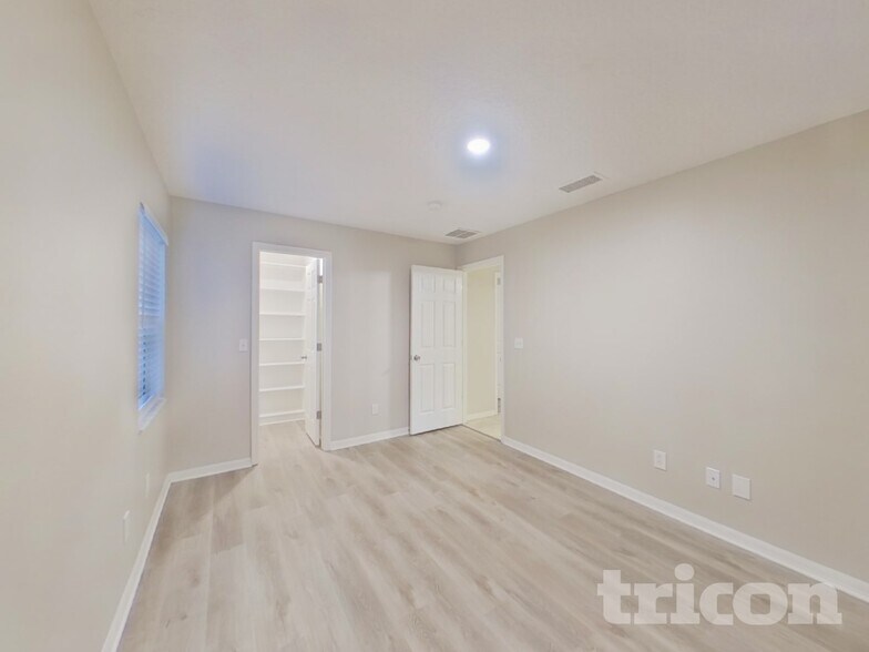 Building Photo - 744 Tranquility St