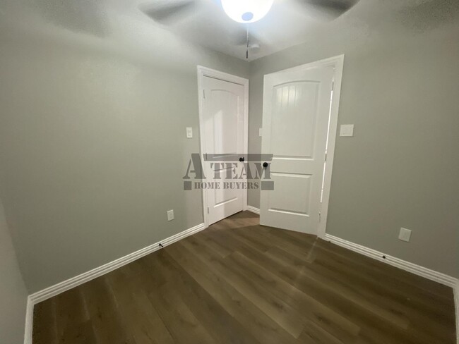 Building Photo - Beautiful 2 Bed 1 Bath house for rent!!