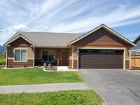 Building Photo - 226 Seven Sisters Dr