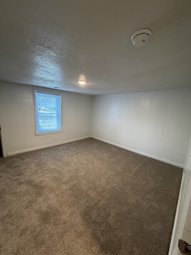 Building Photo - 5317 Watson Ave