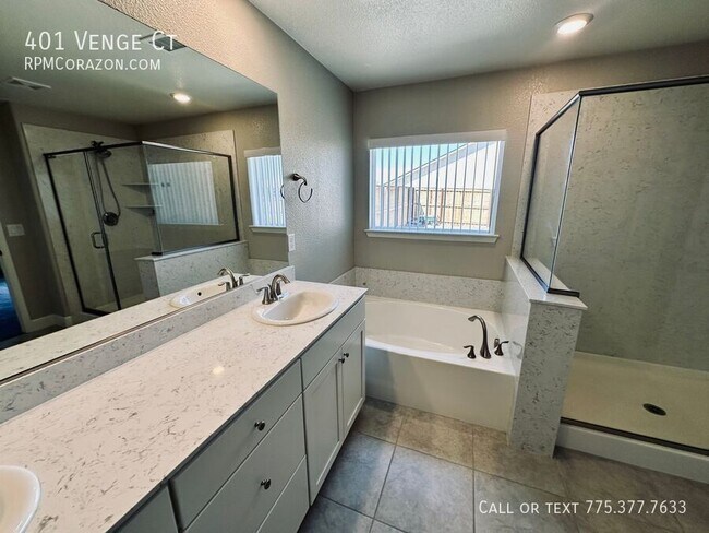 Building Photo - 401 Venge Ct