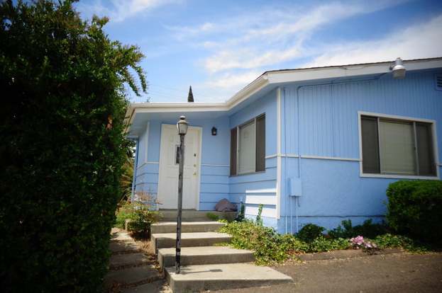 Building Photo - 28560 Lilac Rd