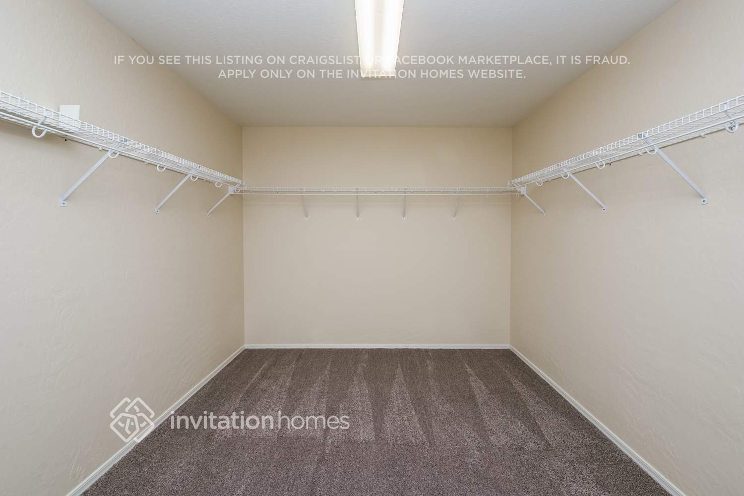 Building Photo - 6860 Pipil St