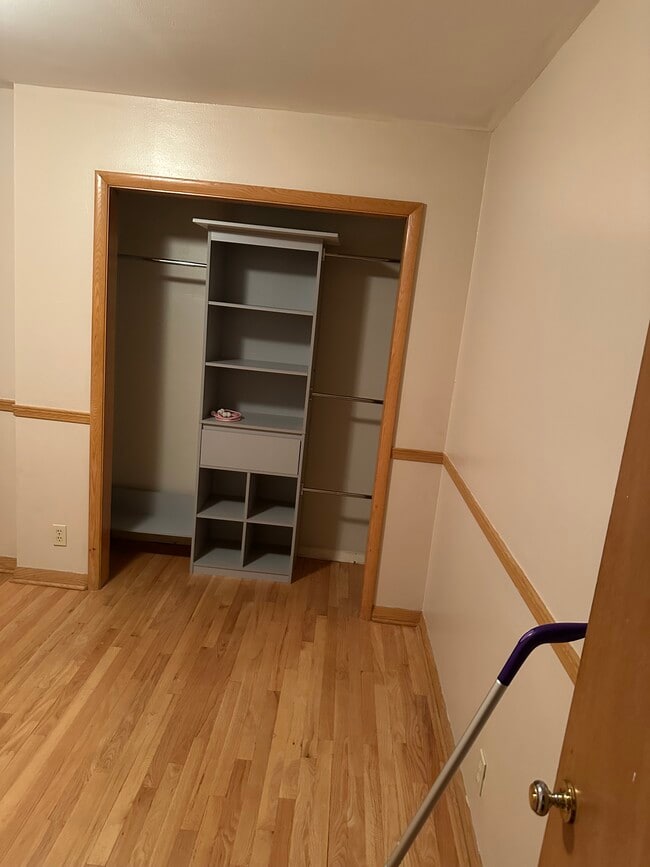 Building Photo - 6431 N 76th St