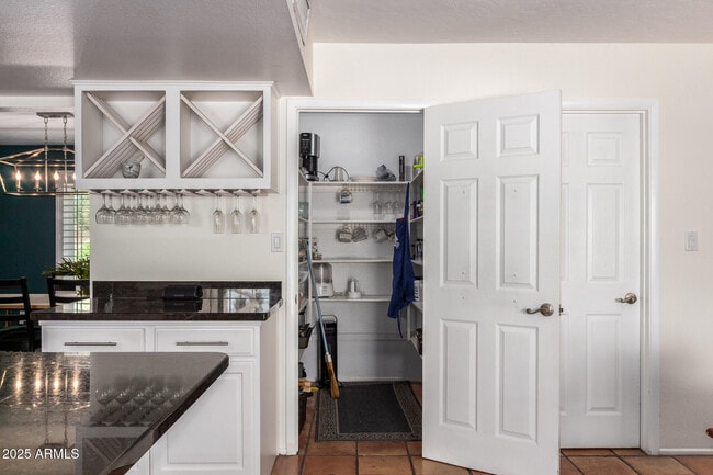 Building Photo - 4825 E Andora Dr