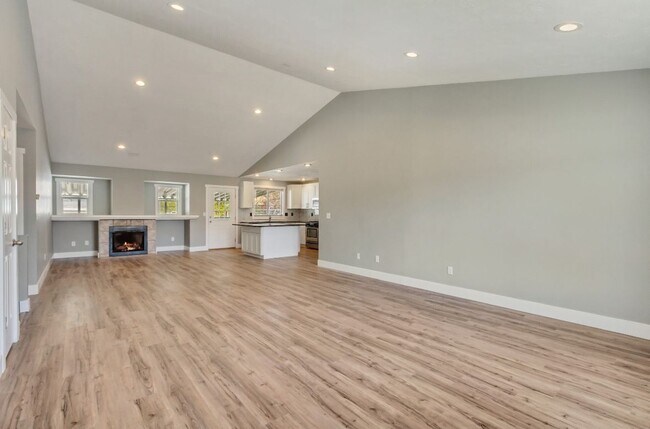 Building Photo - 5066 W 8620 S