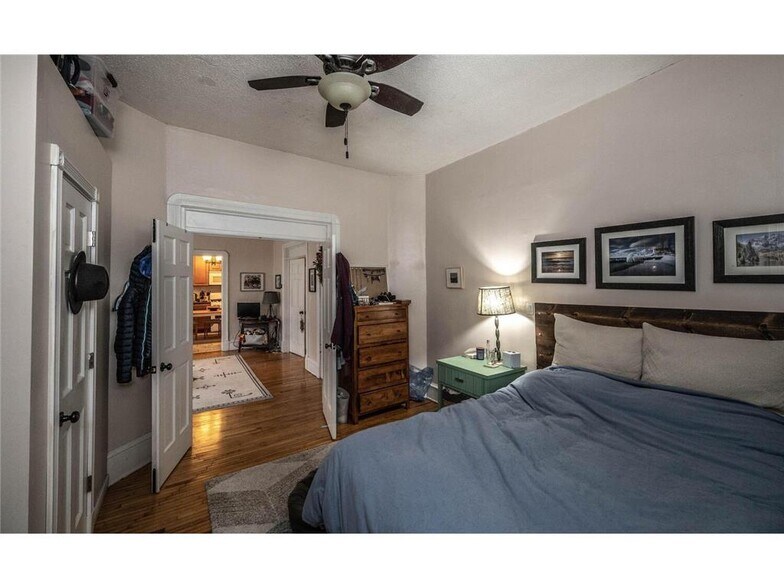 Building Photo - 2019 27th Ave S