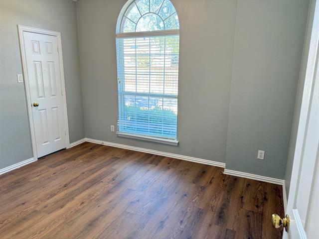 Building Photo - 1329 Bent Tree Dr