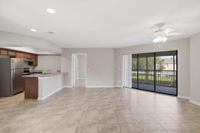 Building Photo - 2625 Heathcote Dr