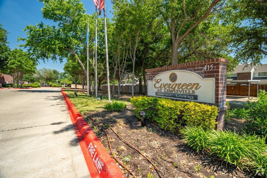 Entrance - Lewisville Green