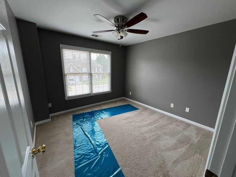 Building Photo - 2176 Malden Hill Dr