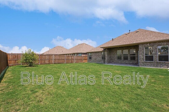 Building Photo - 3008 Bobcat Dr