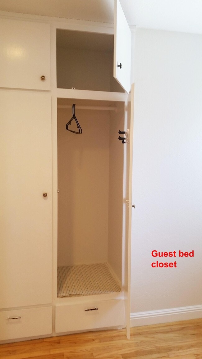 Building Photo - 34199 Cromwell Pl