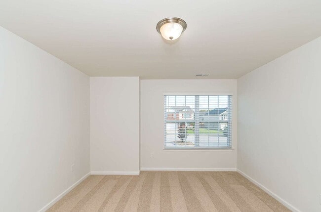 Building Photo - Stunning 4-Bed Home in Wendell with Granit...