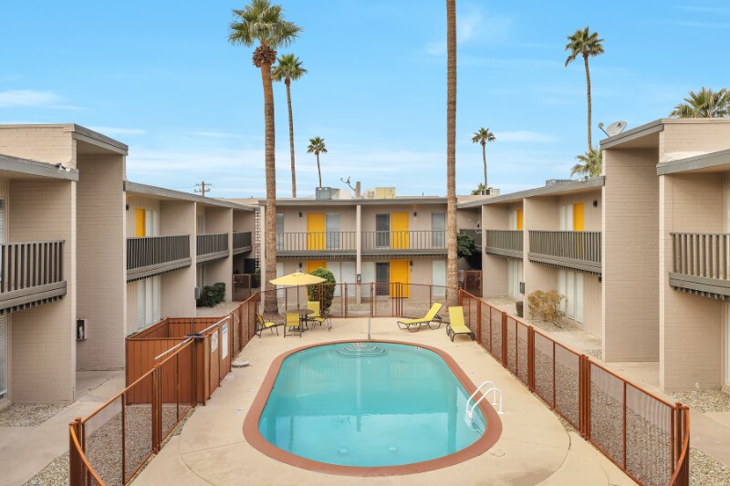 Building Photo - 1815 W Tuckey Ln