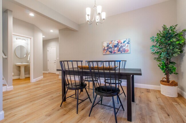 Building Photo - 3449 Frylee Ct