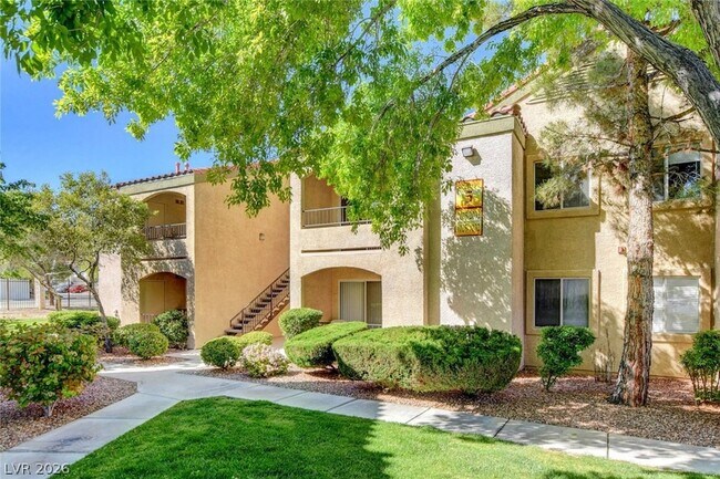 Building Photo - 7885 W Flamingo Rd