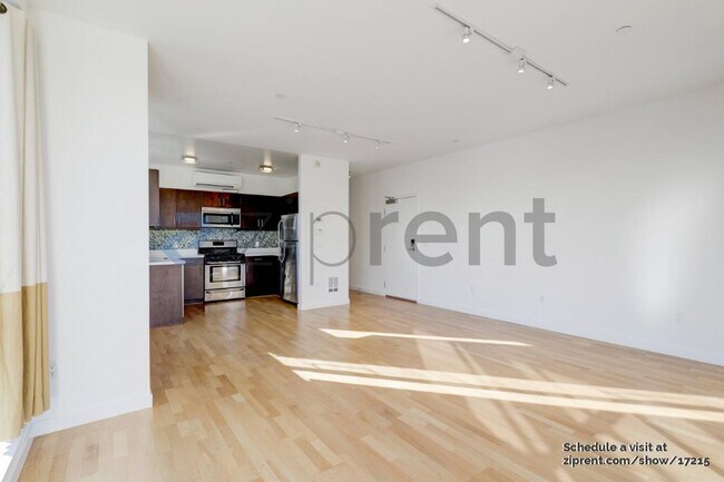 Building Photo - 380 14th St