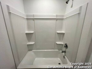 Building Photo - 9019 Lunar Cv