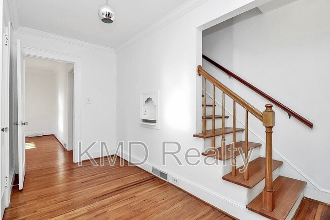 Building Photo - 1400 Matheson Ave