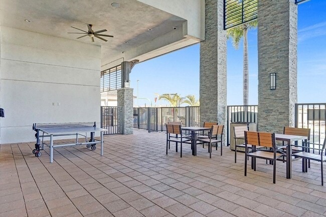 Building Photo - 15501 NW 88th Ave