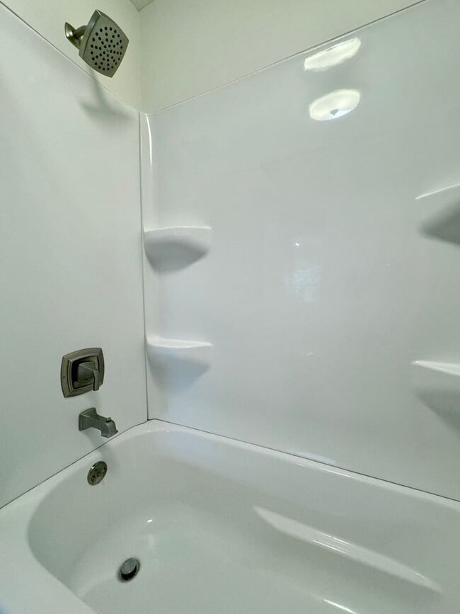 Building Photo - Updated & Move-In Ready Home for Rent – 2B...