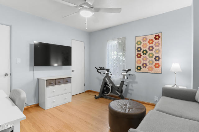 Building Photo - 2520 Casitas Ave