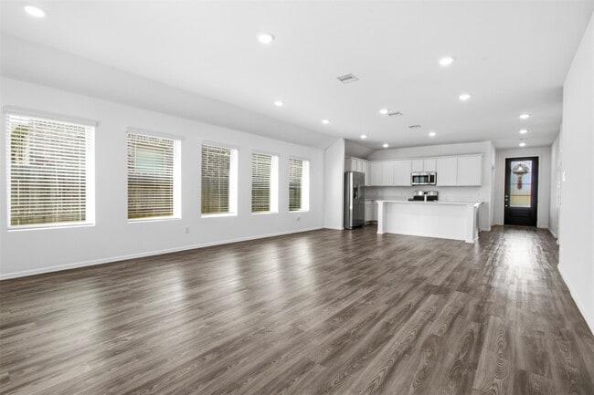 Building Photo - 5111 Winslow Grv Dr