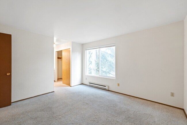 Building Photo - 19851 25th Ave NE