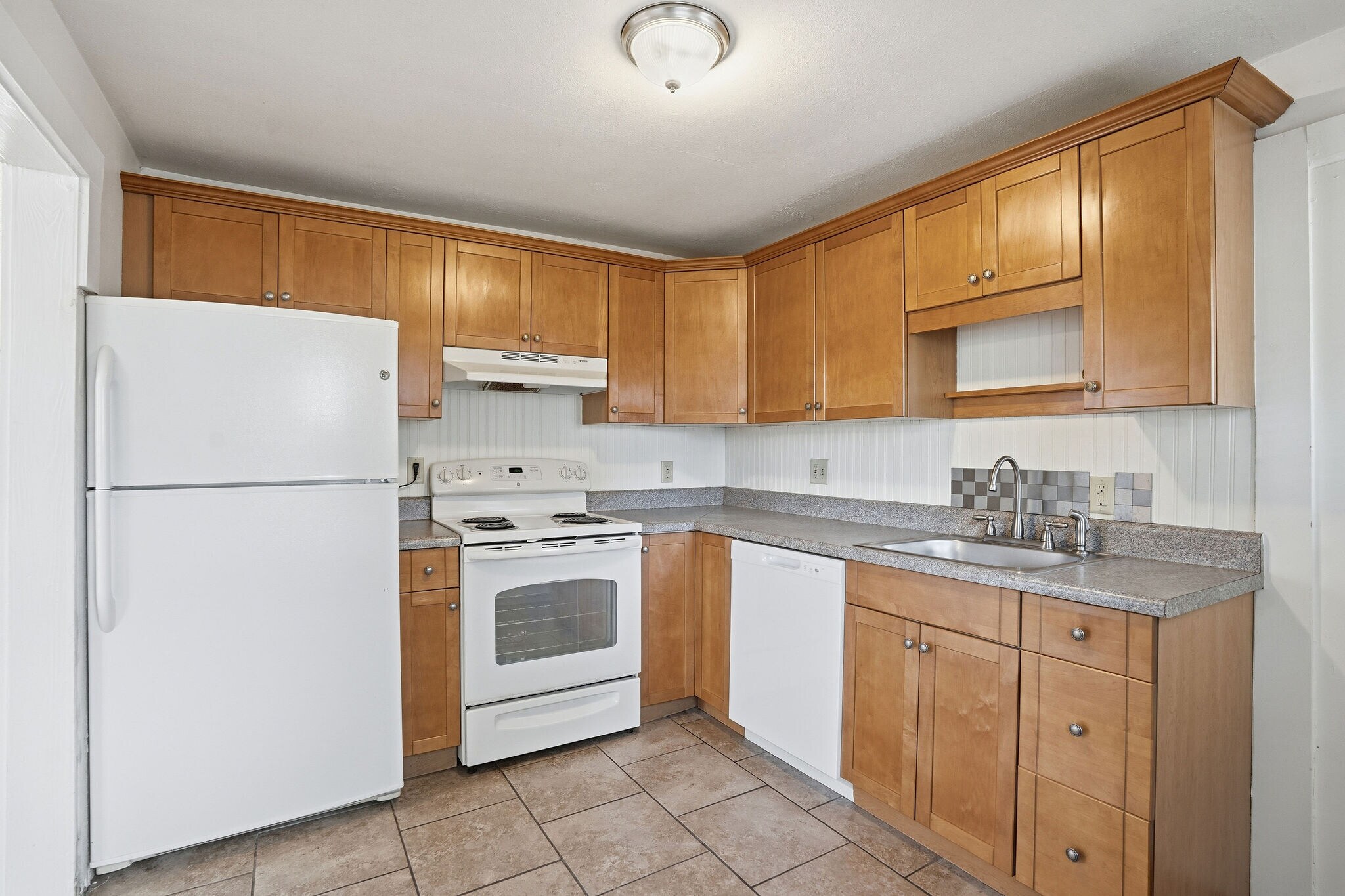 Building Photo - 409 Lebeau St