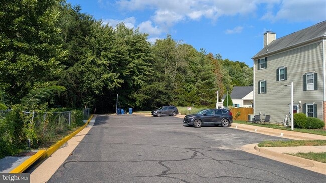 Building Photo - 16303 Taconic Cir