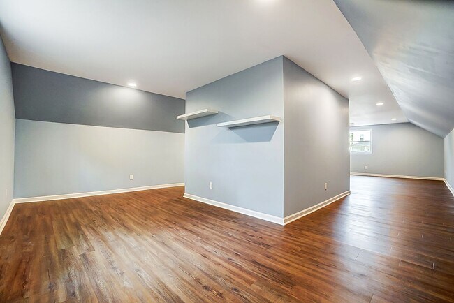 Building Photo - Beautiful Remodeled  Home in Historic Wilmore.