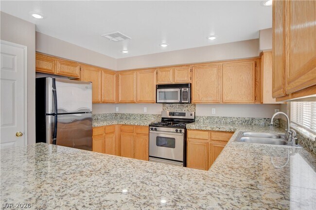 Building Photo - 9317 Mountain Cliffs Ave