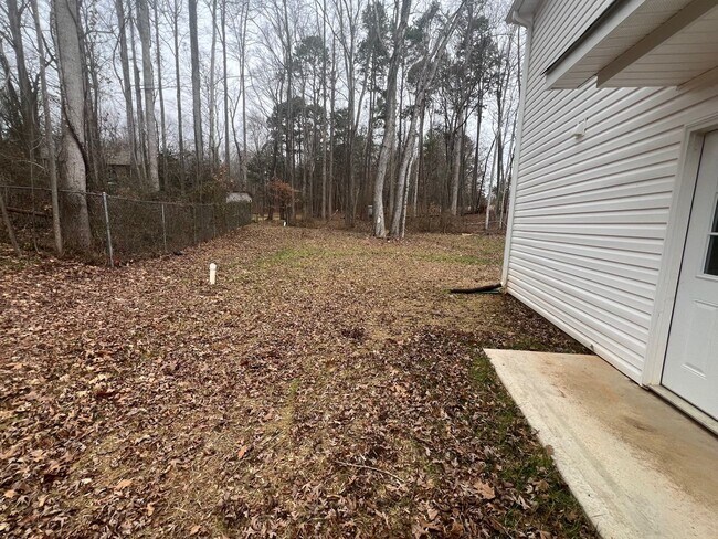 Building Photo - 9TH Ave Dr NE 2287-2289