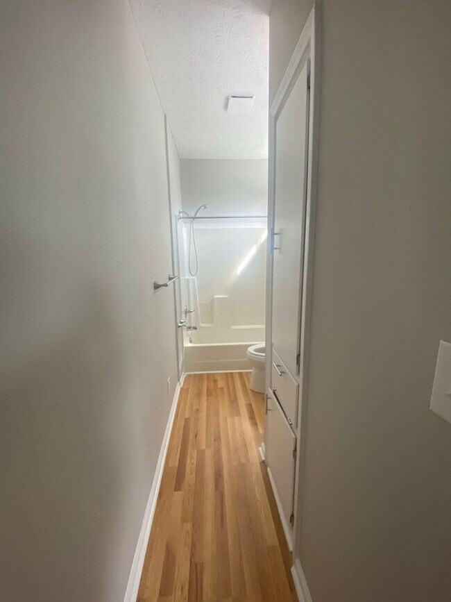 Building Photo - Charming 2Bed/1Ba Duplex w/Unmatched Massalina Bayou Views – Steps from Downtown Panama City's Vi...