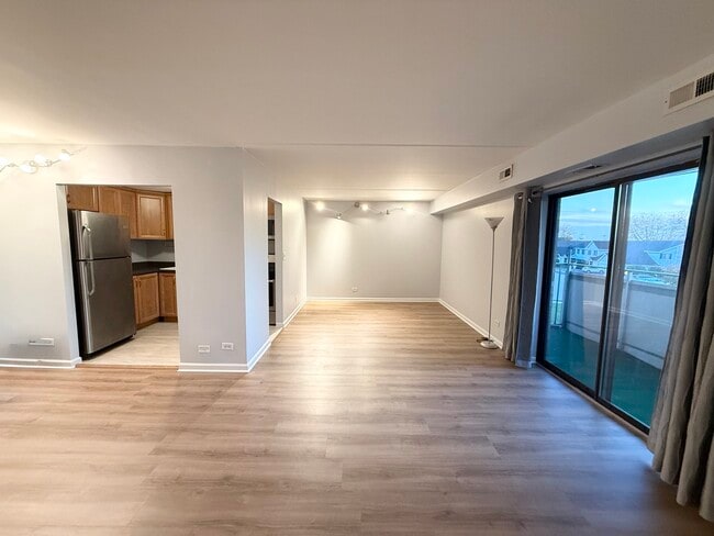Building Photo - 1460 Fairlane Dr