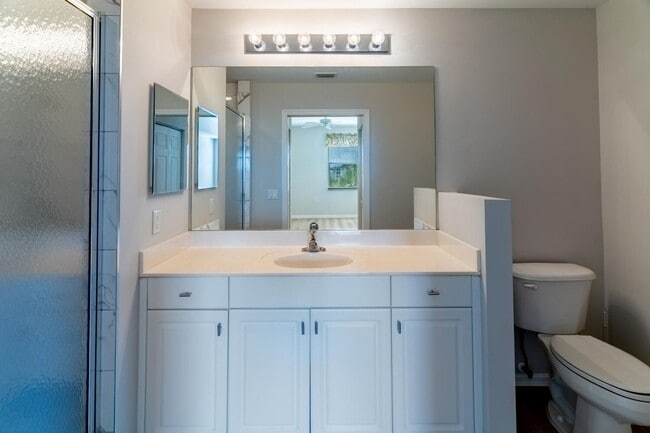 Building Photo - Available Now – Annual Rental with Golf Me...