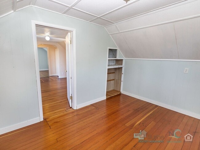 Building Photo - 3088 Harrison Ave