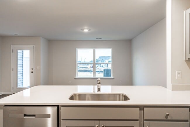 Building Photo - 219 US-1