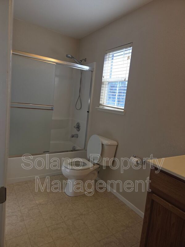 Building Photo - 3124 Puffin Cir